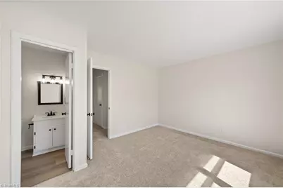 5721 Bramblegate Road #E, Greensboro, NC 27409 - Photo 24