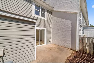 5721 Bramblegate Road #E, Greensboro, NC 27409 - Photo 28