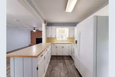 331 Burkewood Drive, Winston-Salem, NC 27104 - Photo 2