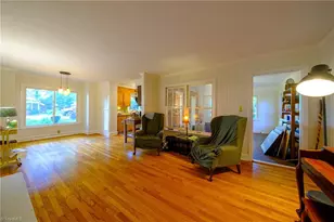 102 Sparger Pl, Greensboro, NC 27455 - Photo 12