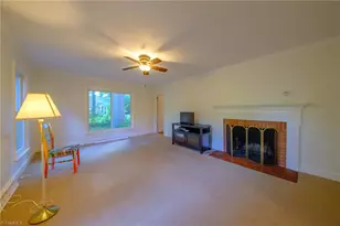 102 Sparger Pl, Greensboro, NC 27455 - Photo 14