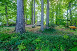 102 Sparger Pl, Greensboro, NC 27455 - Photo 36