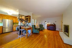 102 Sparger Pl, Greensboro, NC 27455 - Photo 2