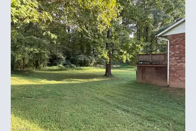 1224 Mountain View Road, North Wilkesboro, NC 28659 - Photo 10