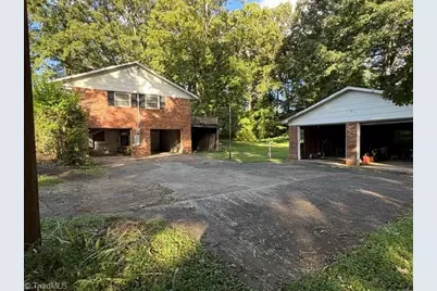 1224 Mountain View Road, North Wilkesboro, NC 28659 - Photo 16