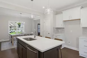 811 Gibb St, Winston-Salem, NC 27106 - Photo 10