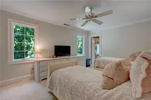 4 Elm Ridge Ct, Greensboro, NC 27408 - Photo 28
