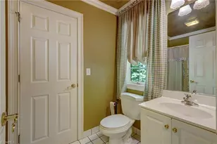 4 Elm Ridge Ct, Greensboro, NC 27408 - Photo 30