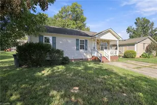 1402 Brown Blvd, Greensboro, NC 27401 - Photo 2