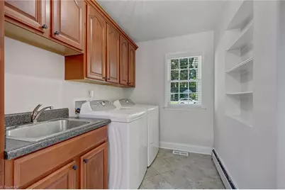 1413 Seminole Drive, Greensboro, NC 27408 - Photo 20