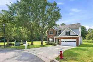 2639 Hidden Pond Cove, High Point, NC 27265 - Photo 2