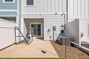 1908 Ardmore Cmns Dr, Winston-Salem, NC 27103 - Photo 24