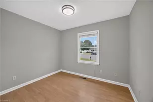 3921 Quillmark Ct, Winston-Salem, NC 27127 - Photo 16