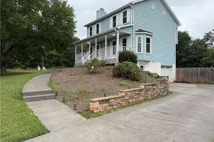 1001 Kingstree Ridge Dr, Winston-Salem, NC 27127 - Photo 6
