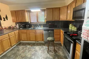 6902 Greenland Ave, Julian, NC 27283 - Photo 10