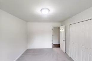 1502 Meadowview Rd, Greensboro, NC 27403 - Photo 16