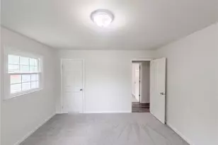 1502 Meadowview Rd, Greensboro, NC 27403 - Photo 12