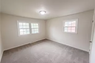 1502 Meadowview Rd, Greensboro, NC 27403 - Photo 14