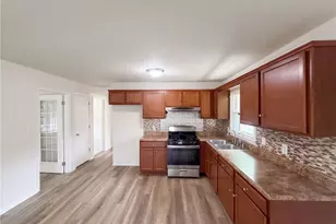 1502 Meadowview Rd, Greensboro, NC 27403 - Photo 20