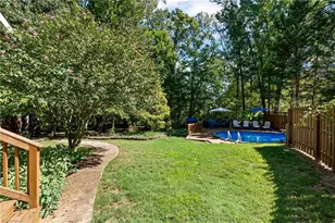 5114 Hedrick Dr, Greensboro, NC 27410 - Photo 42