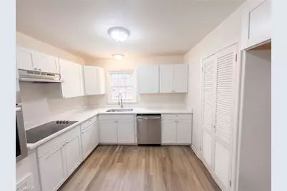 505 Leawood Drive, Greensboro, NC 27410 - Photo 2