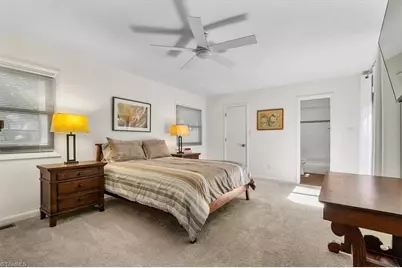 5805 Sagebrush Trail, Greensboro, NC 27409 - Photo 20