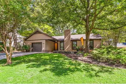 5805 Sagebrush Trail, Greensboro, NC 27409 - Photo 2