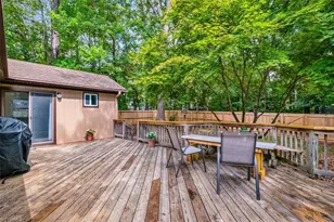 5805 Sagebrush Trail, Greensboro, NC 27409 - Photo 32
