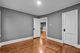 435 W Sharpe St, Statesville, NC 28677 - Photo 16