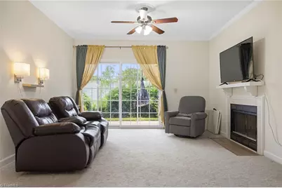 382 Meadows Circle, Winston-Salem, NC 27104 - Photo 8