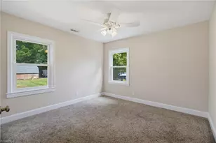 525 Farriss Ave E, High Point, NC 27262 - Photo 26