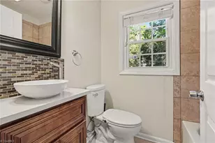 1314 Winstead Pl, Greensboro, NC 27408 - Photo 16