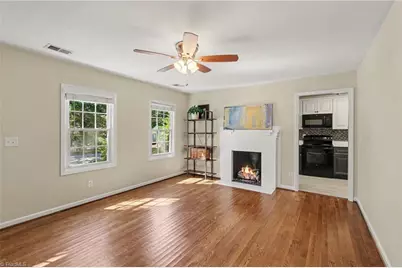 1314 Winstead Place, Greensboro, NC 27408 - Photo 4