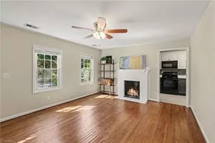 1314 Winstead Pl, Greensboro, NC 27408 - Photo 4