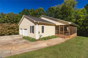 154 Stanley Ave, Winston-Salem, NC 27101 - Photo 30