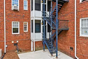 906 W Market St, Greensboro, NC 27401 - Photo 26