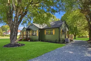 308 E Main St, Boonville, NC 27011 - Photo 2