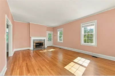 1525 Cloverdale Avenue, Winston-Salem, NC 27104 - Photo 6
