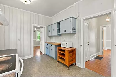 1525 Cloverdale Avenue, Winston-Salem, NC 27104 - Photo 16