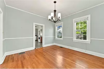 1525 Cloverdale Avenue, Winston-Salem, NC 27104 - Photo 10