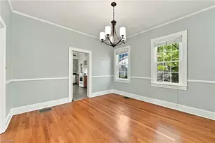 1525 Cloverdale Ave, Winston-Salem, NC 27104 - Photo 10