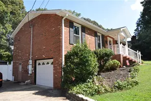 6045 Woodcove Dr, Winston-Salem, NC 27104 - Photo 2