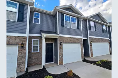 1104 Broholmer Lane, Greensboro, NC 27405 - Photo 2