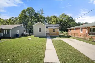 2810 Ansonia St, Winston-Salem, NC 27105 - Photo 2