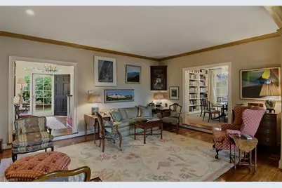 2004 Reynolda Road, Winston-Salem, NC 27106 - Photo 4