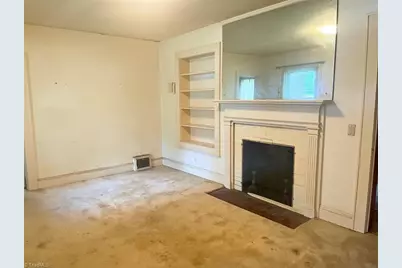 1316 Hawthorne Lane, Burlington, NC 27215 - Photo 4