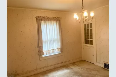 1316 Hawthorne Lane, Burlington, NC 27215 - Photo 6