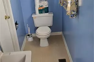 146 E 3rd St, Denton, NC 27239 - Photo 10