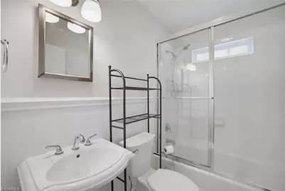 3809 Walker Avenue, Greensboro, NC 27403 - Photo 18