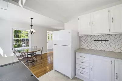 3809 Walker Avenue, Greensboro, NC 27403 - Photo 12